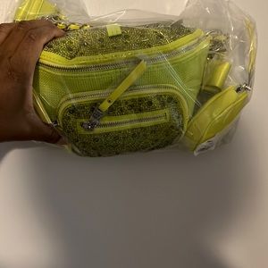 Steve Madden crossbody/Fannie pack